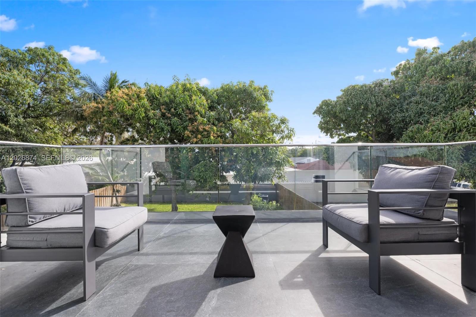 80 NW 45th St, Miami FL 33127