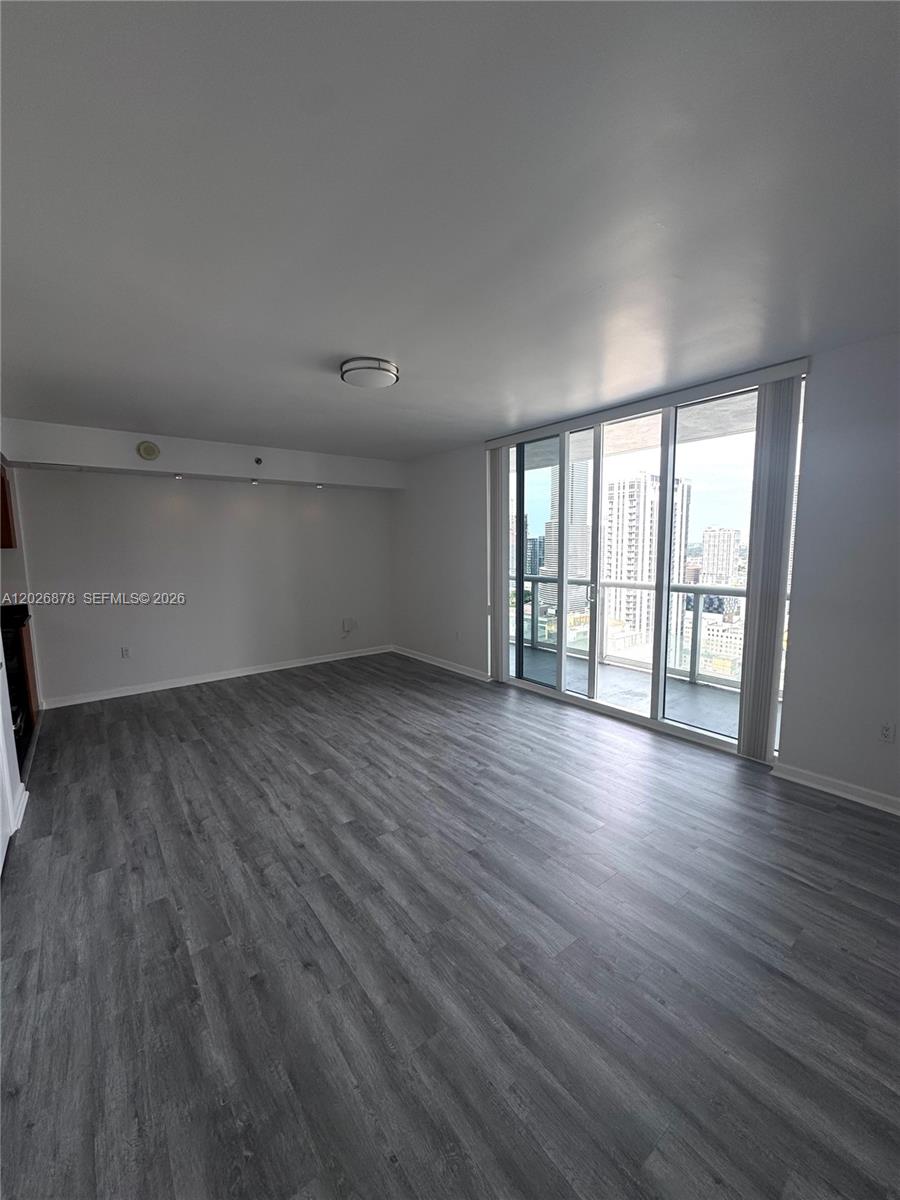 50 Biscayne Blvd #3303, Miami FL 33132
