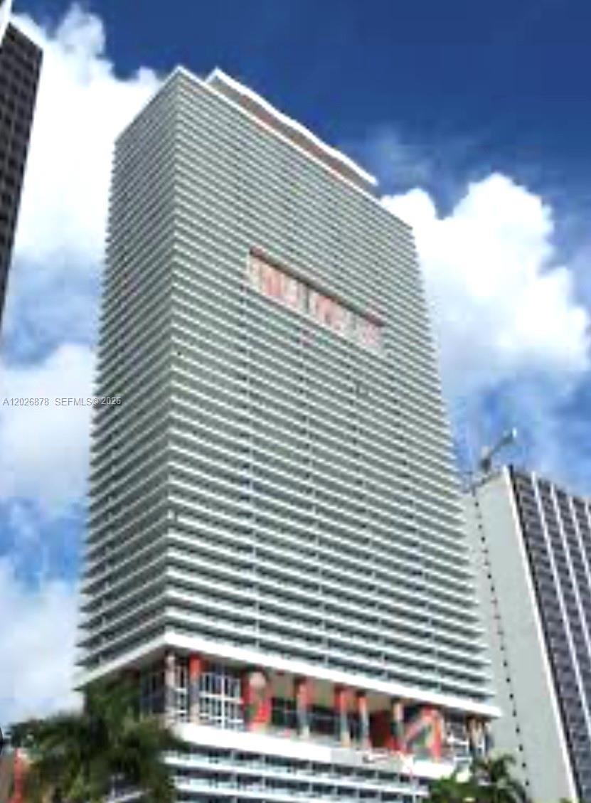 50 Biscayne Blvd #3303, Miami FL 33132
