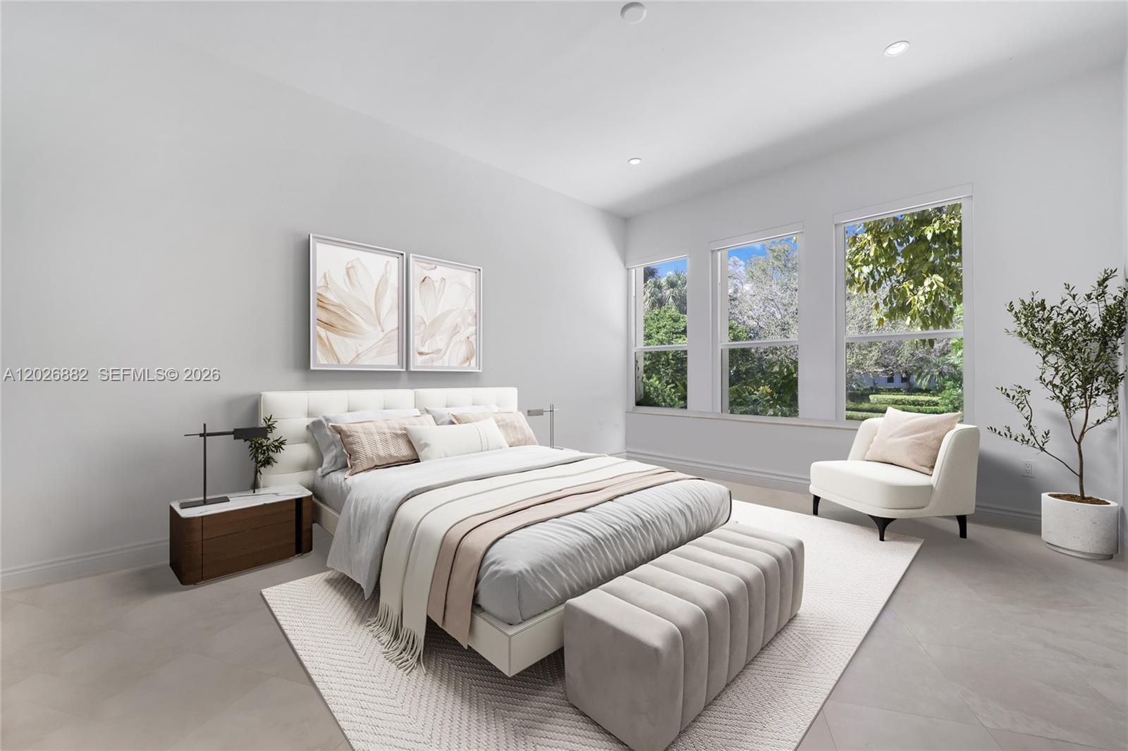 7155 E Lago Dr, Coral Gables FL 33143