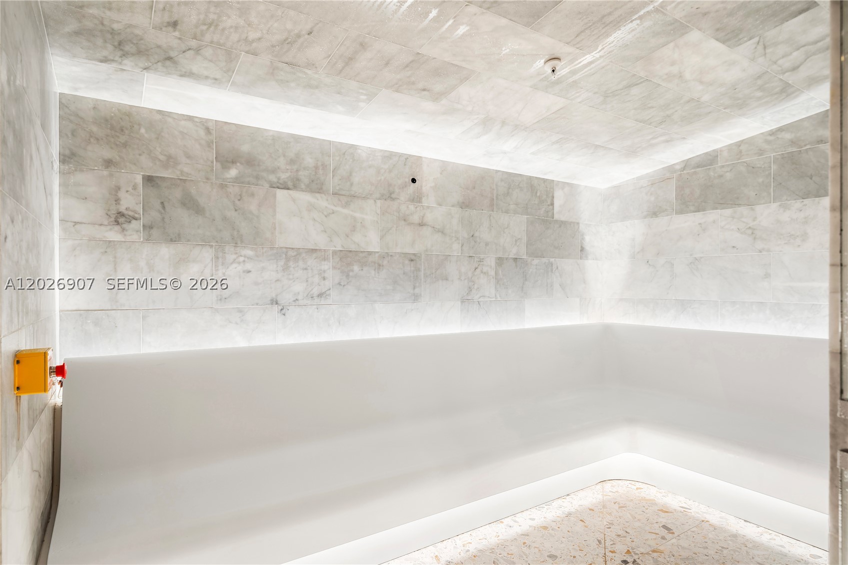 2678 Tigertail Ave #1702, Miami FL 33133
