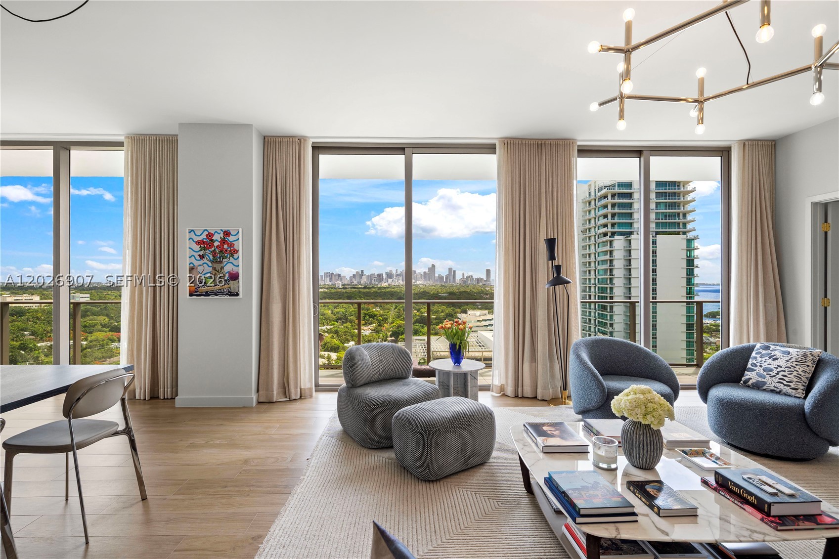 2678 Tigertail Ave #1702, Miami FL 33133