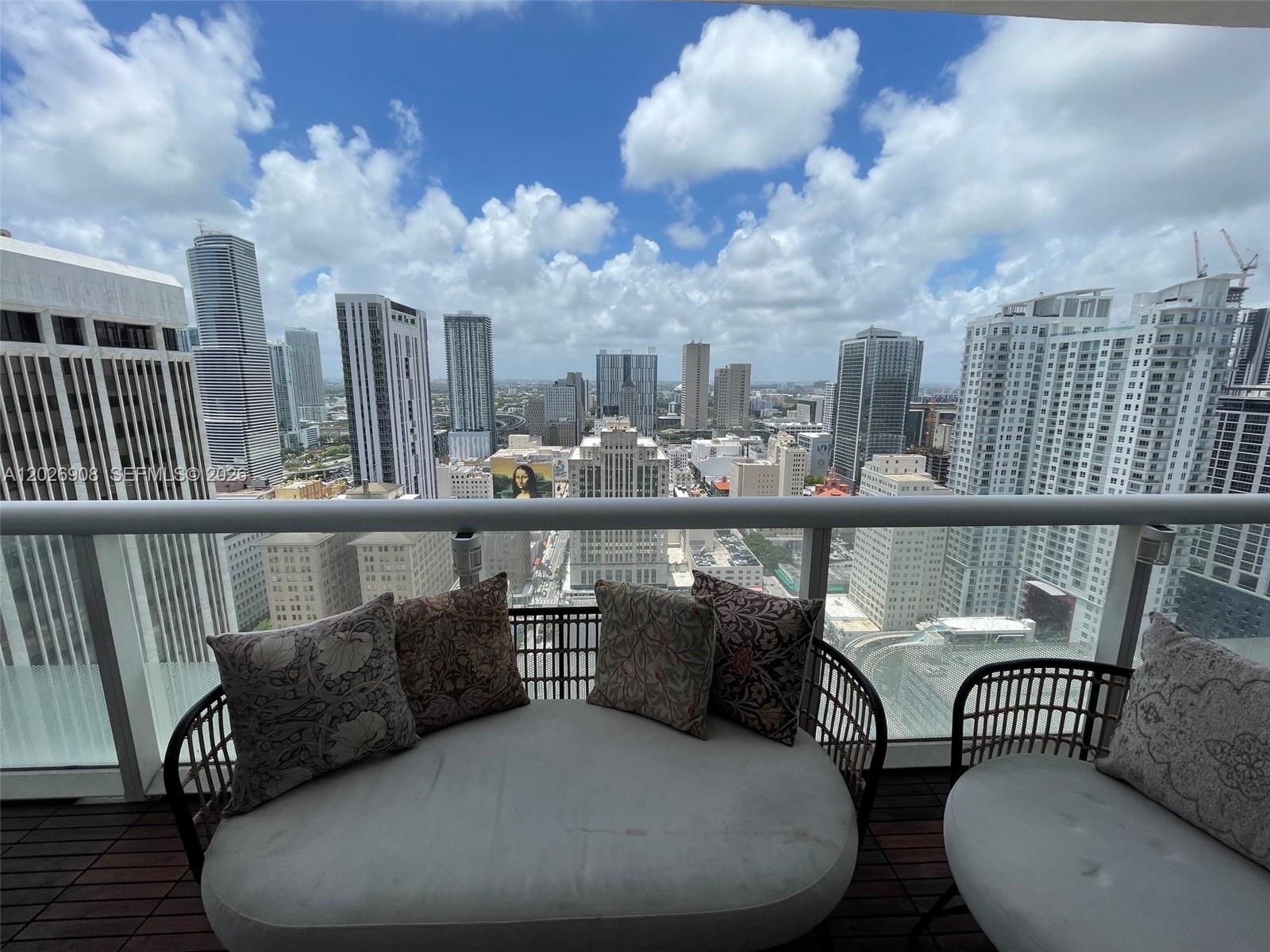 50 Biscayne Blvd #3411, Miami FL 33132