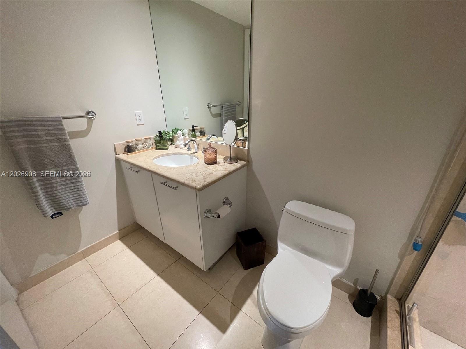 50 Biscayne Blvd #3411, Miami FL 33132