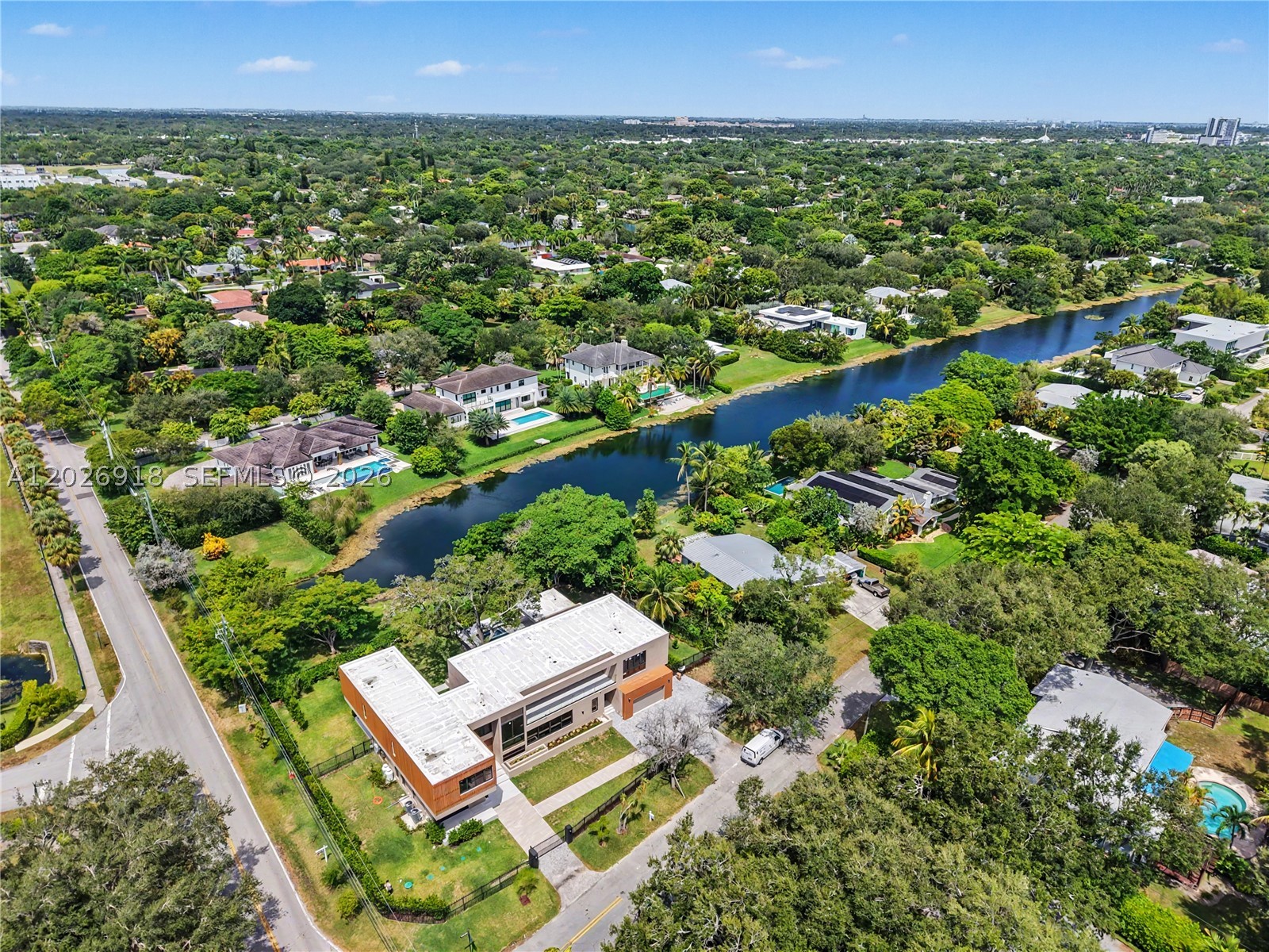 11920 SW 69th Ct, Pinecrest FL 33156