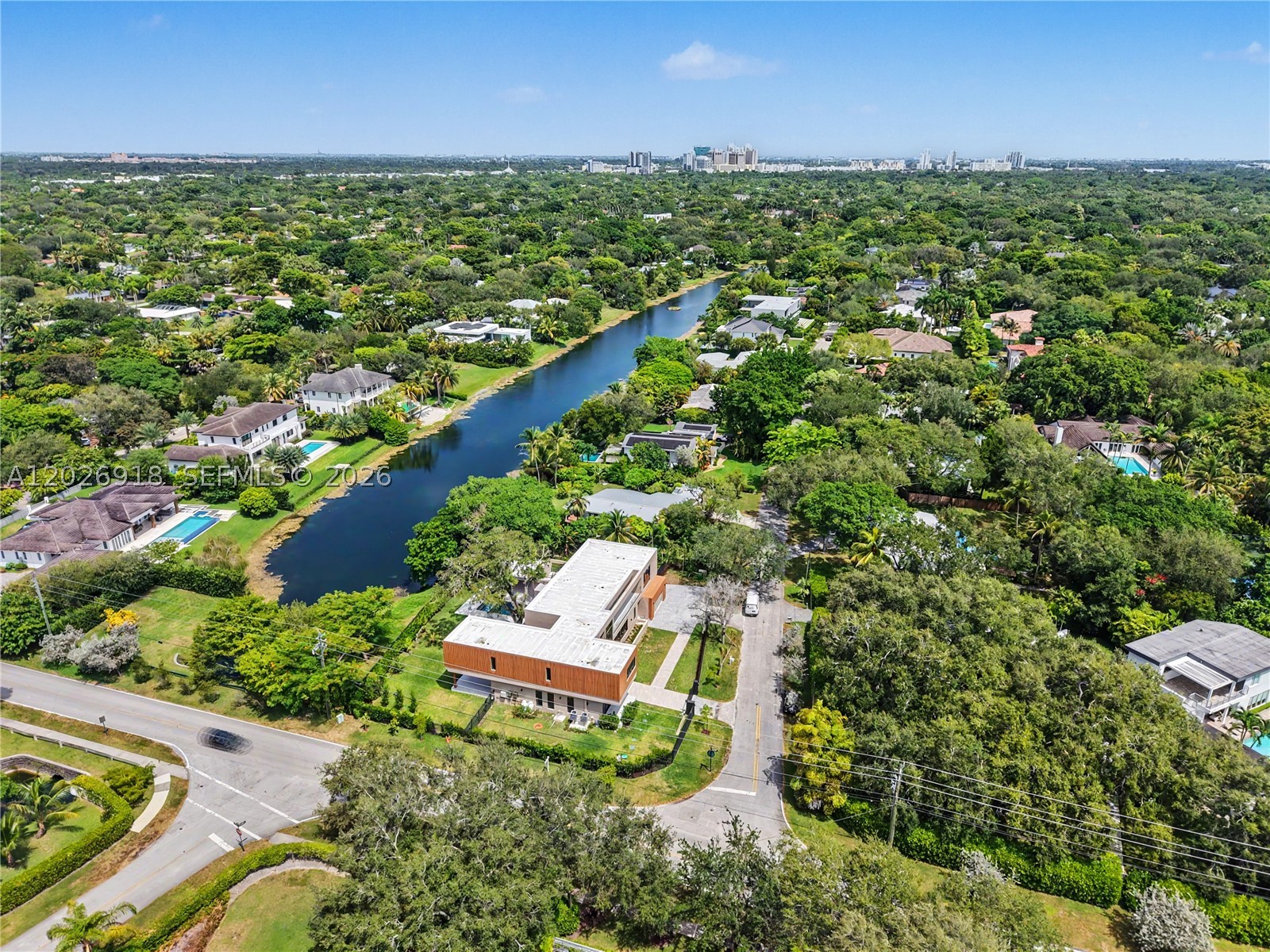 11920 SW 69th Ct, Pinecrest FL 33156