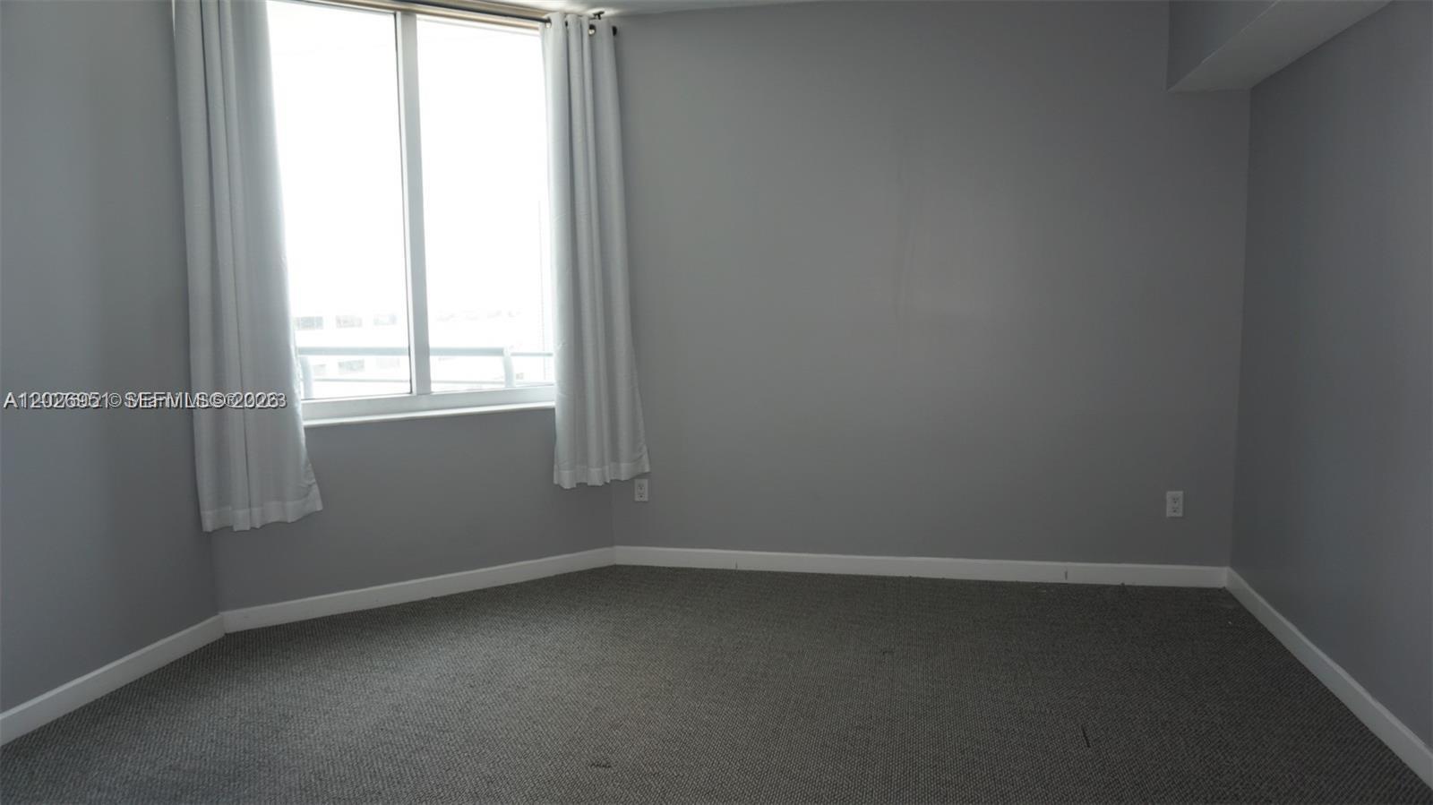 325 S Biscayne Blvd #2022, Miami FL 33131