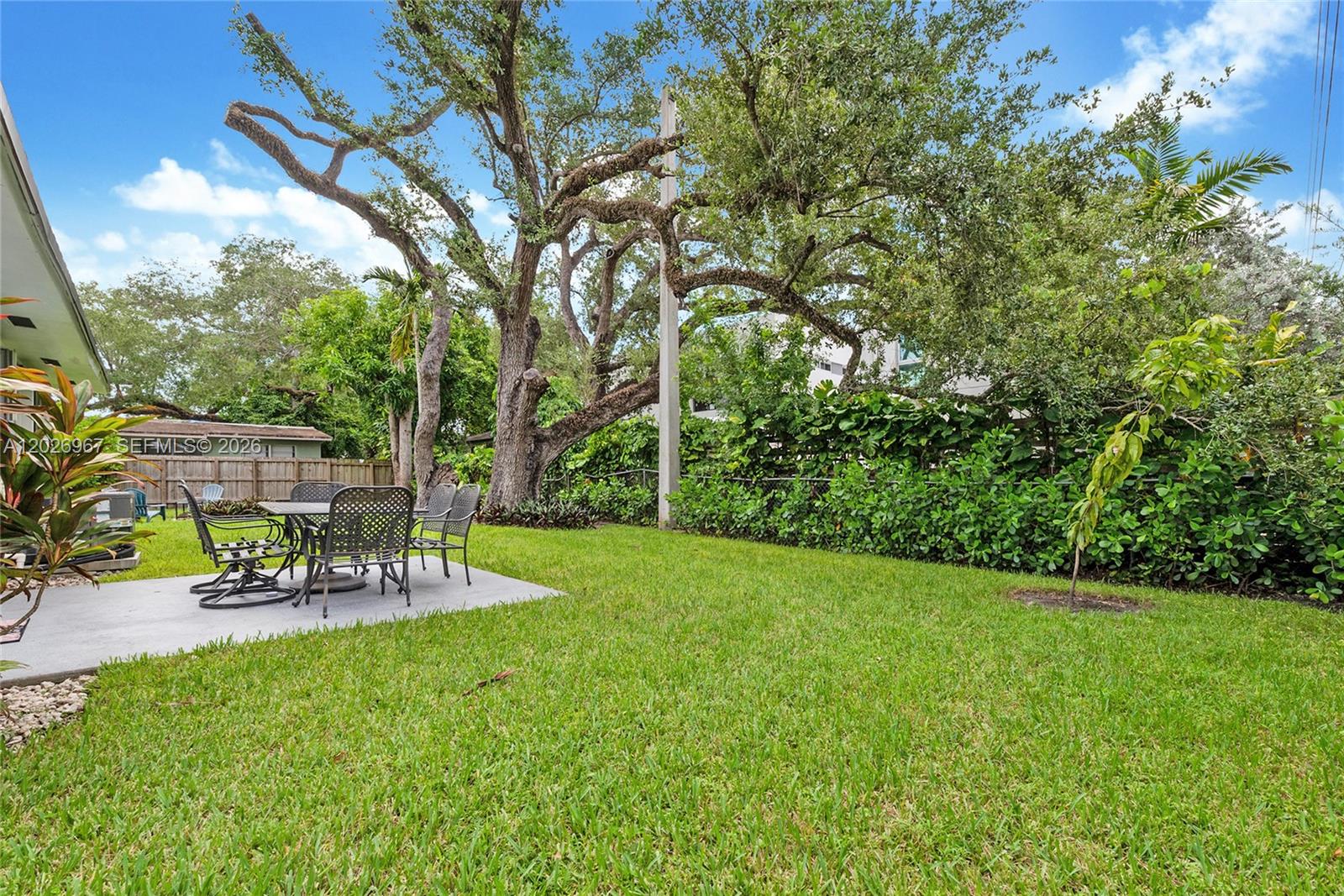 6198 SW 63rd St, South Miami FL 33143