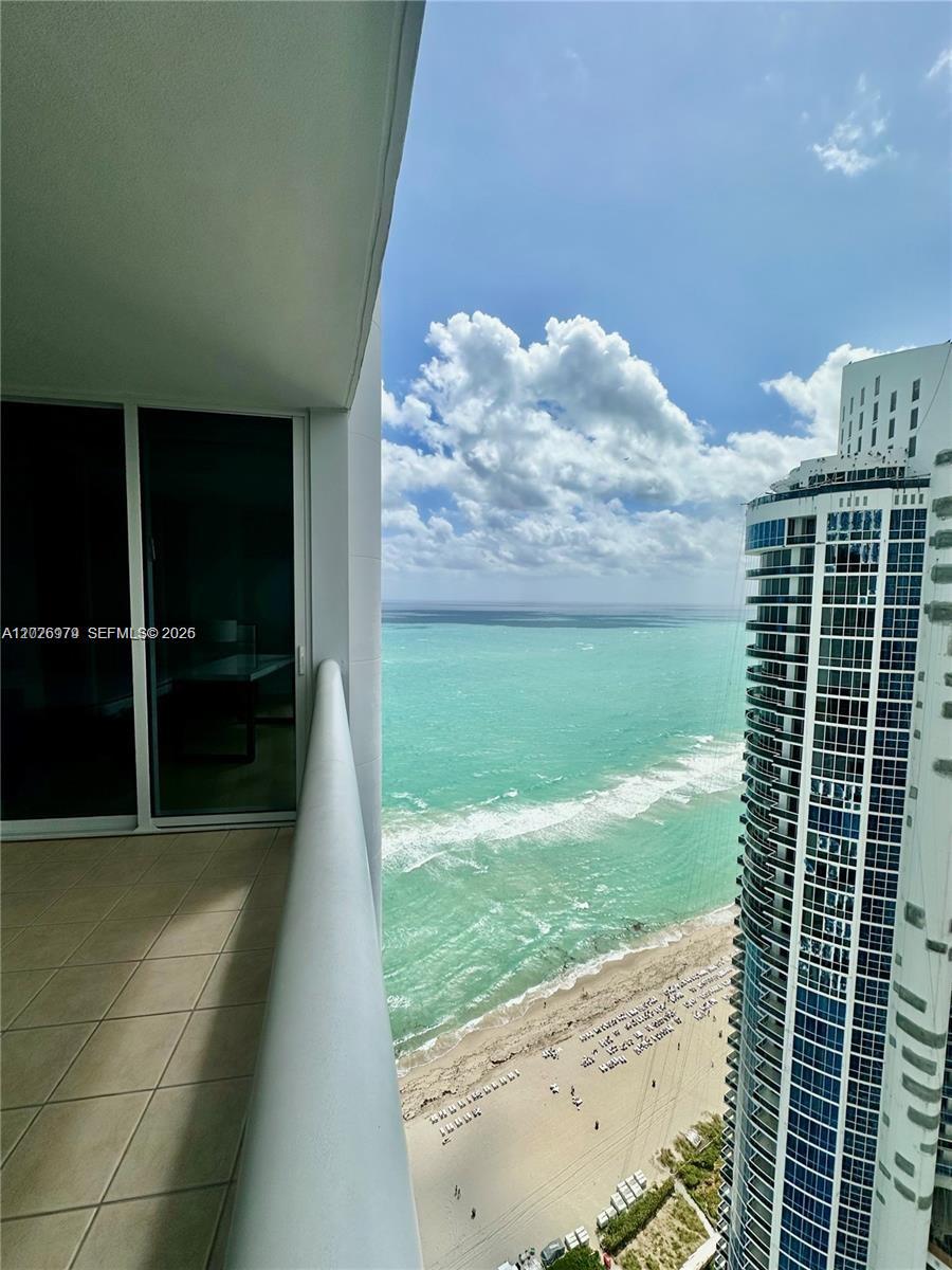 18201 Collins Ave #5307, Sunny Isles Beach FL 33160