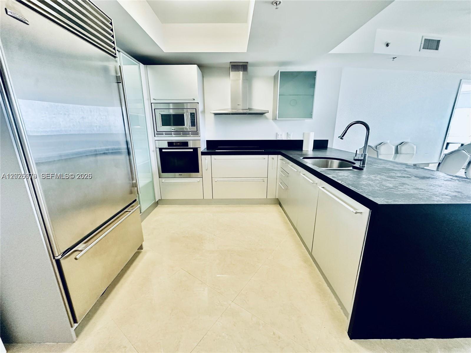 18201 Collins Ave #5307, Sunny Isles Beach FL 33160