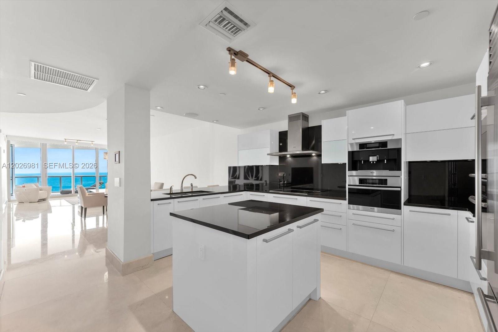 17121 Collins Ave #3905, Sunny Isles Beach FL 33160