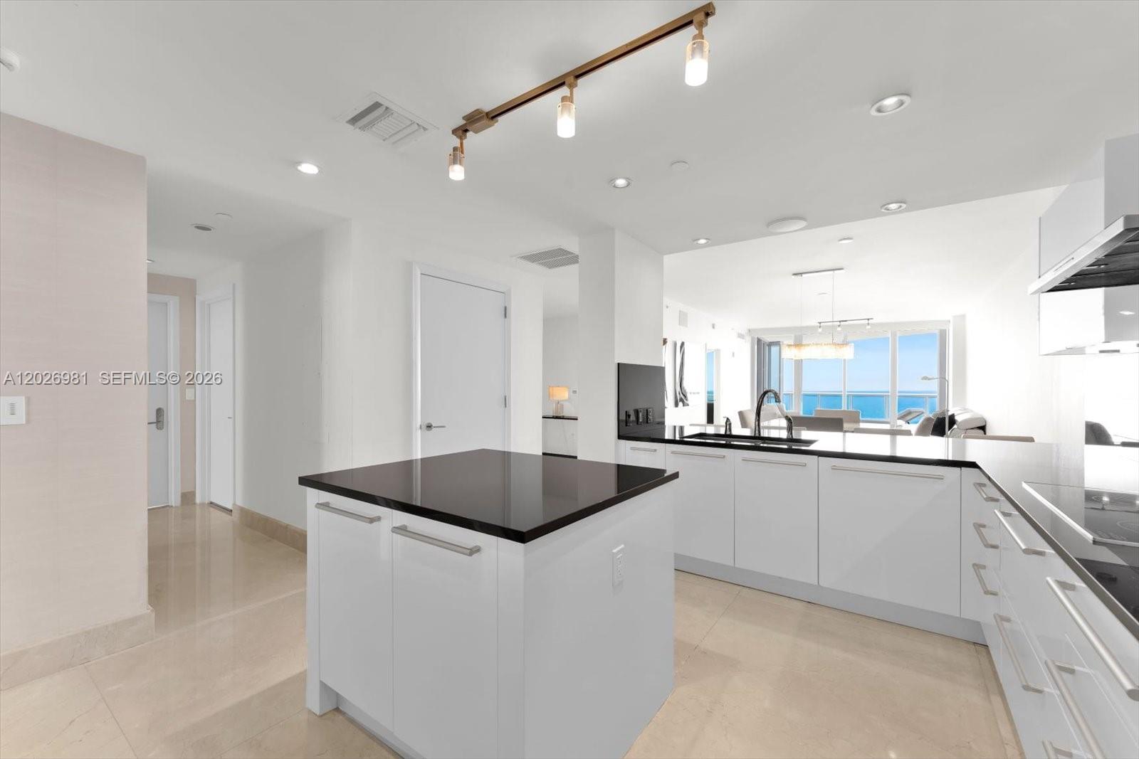 17121 Collins Ave #3905, Sunny Isles Beach FL 33160