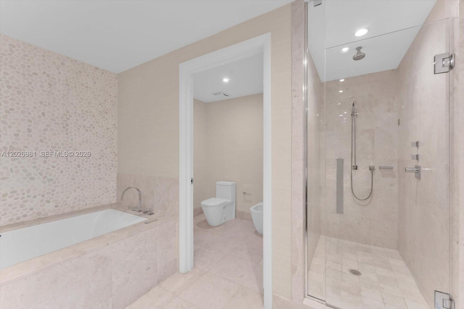 17121 Collins Ave #3905, Sunny Isles Beach FL 33160