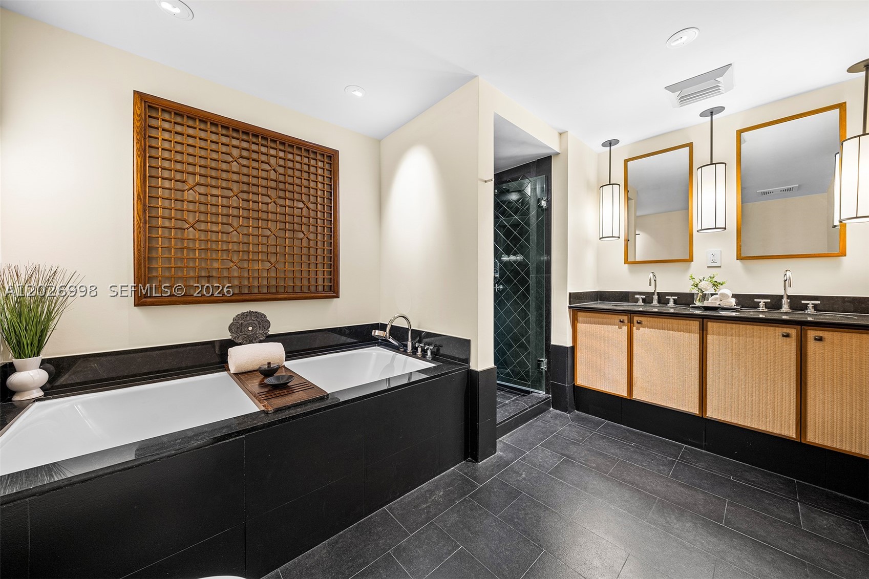 101 20th St #2404, Miami Beach FL 33139
