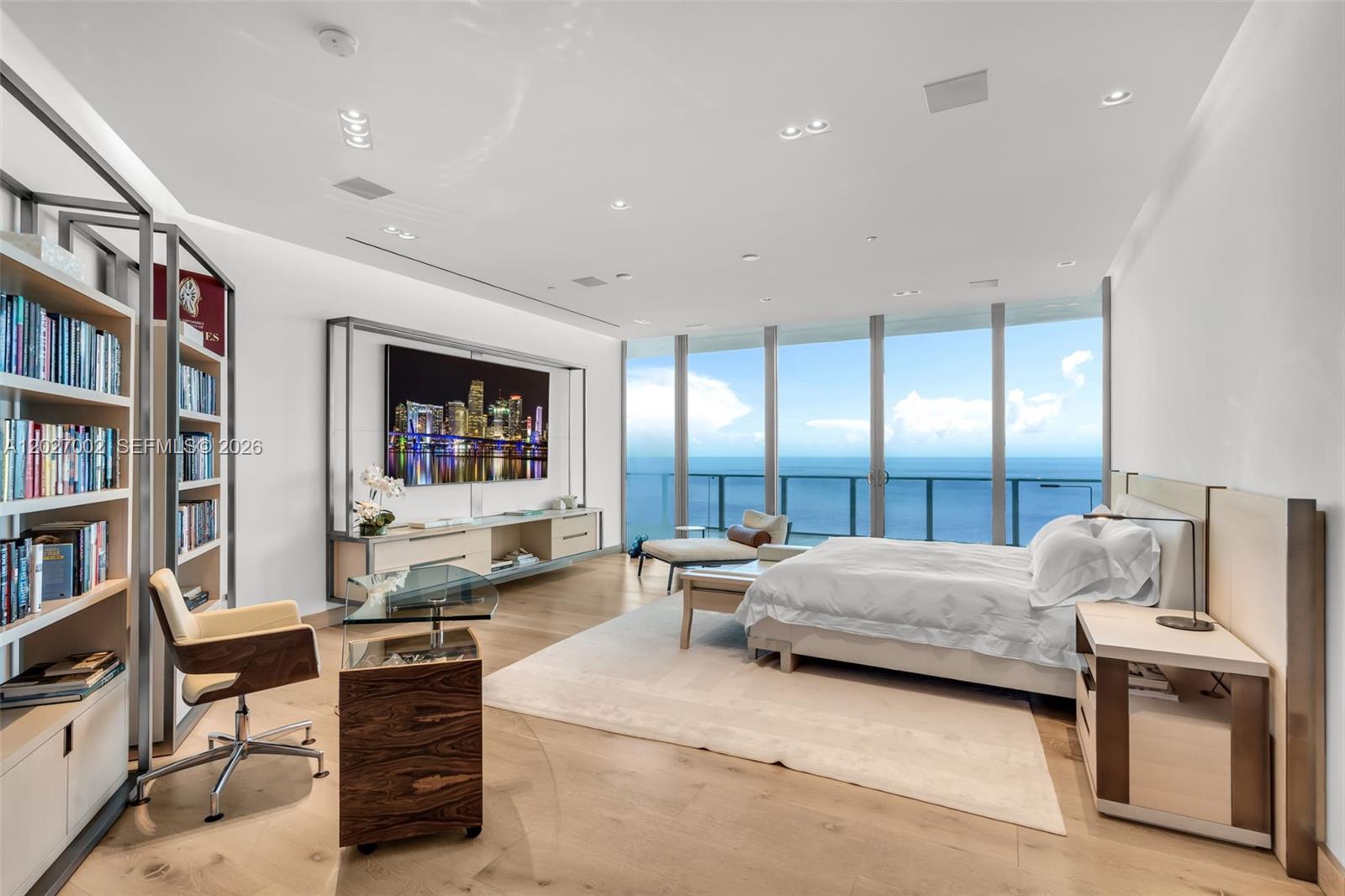350 Ocean Dr #LPH2N, Key Biscayne FL 33149