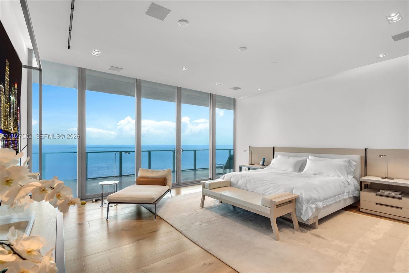 350 Ocean Dr #LPH2N, Key Biscayne FL 33149
