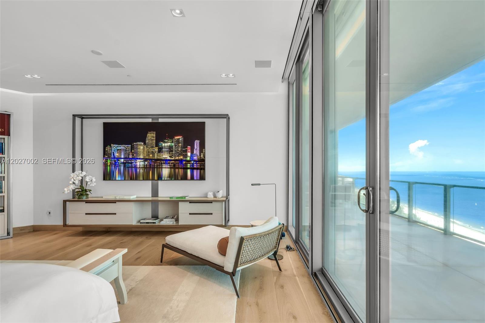 350 Ocean Dr #LPH2N, Key Biscayne FL 33149
