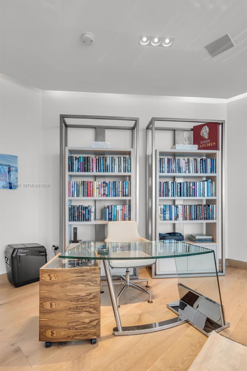 350 Ocean Dr #LPH2N, Key Biscayne FL 33149