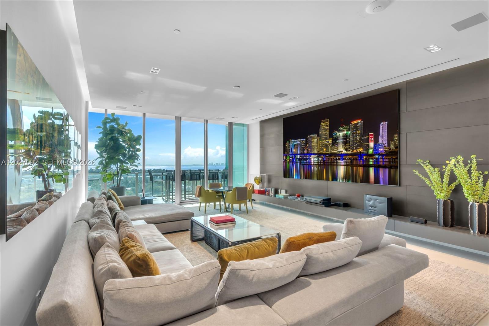 350 Ocean Dr #LPH2N, Key Biscayne FL 33149