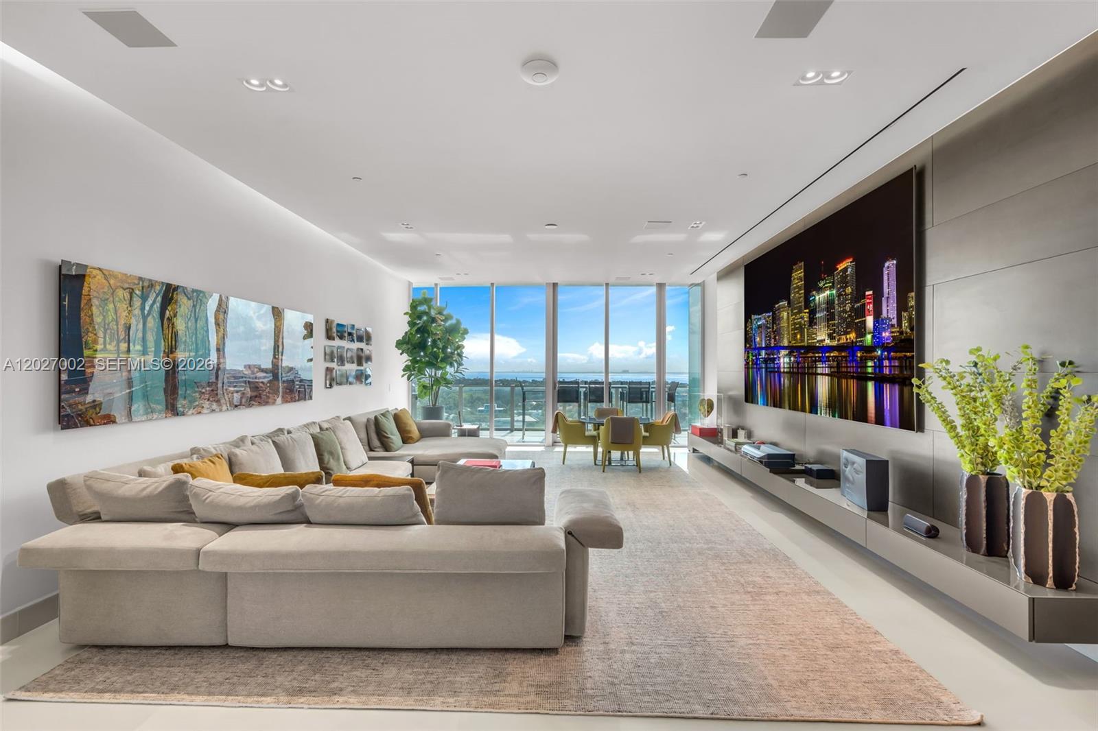 350 Ocean Dr #LPH2N, Key Biscayne FL 33149