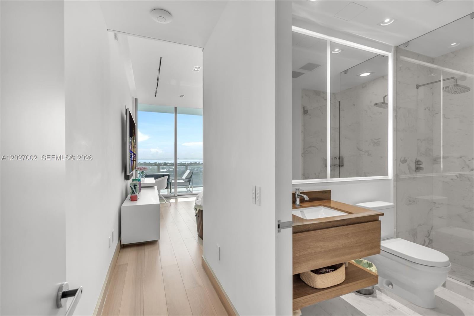 350 Ocean Dr #LPH2N, Key Biscayne FL 33149