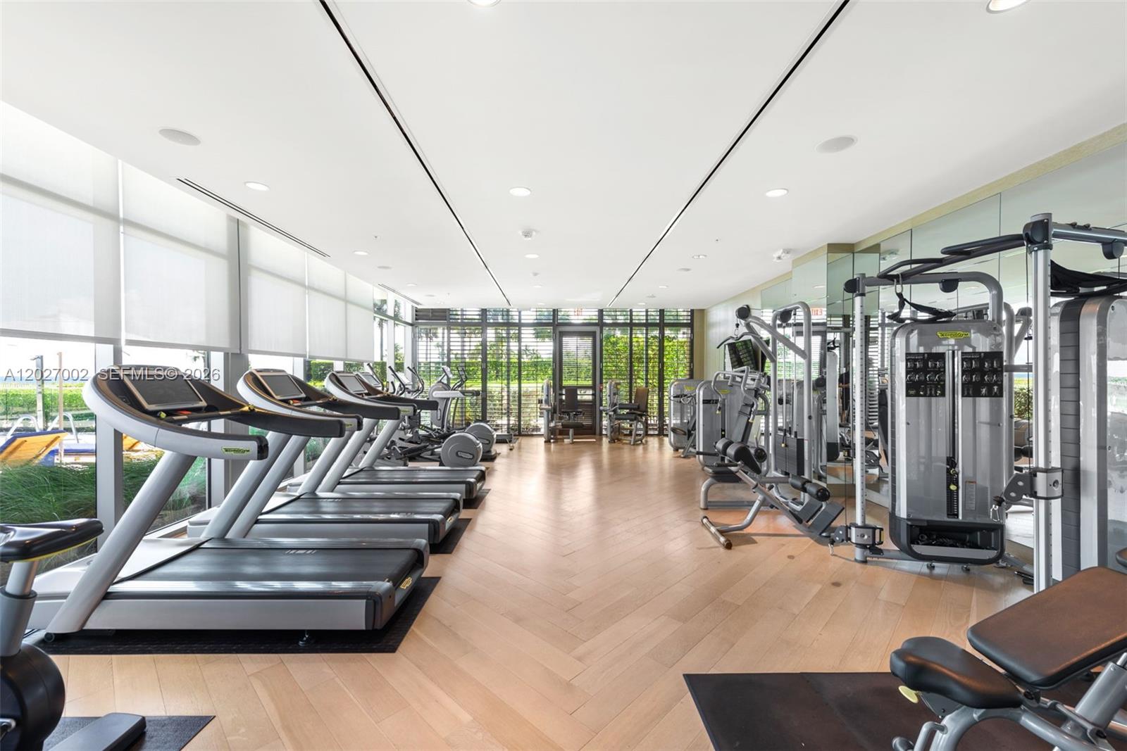 350 Ocean Dr #LPH2N, Key Biscayne FL 33149