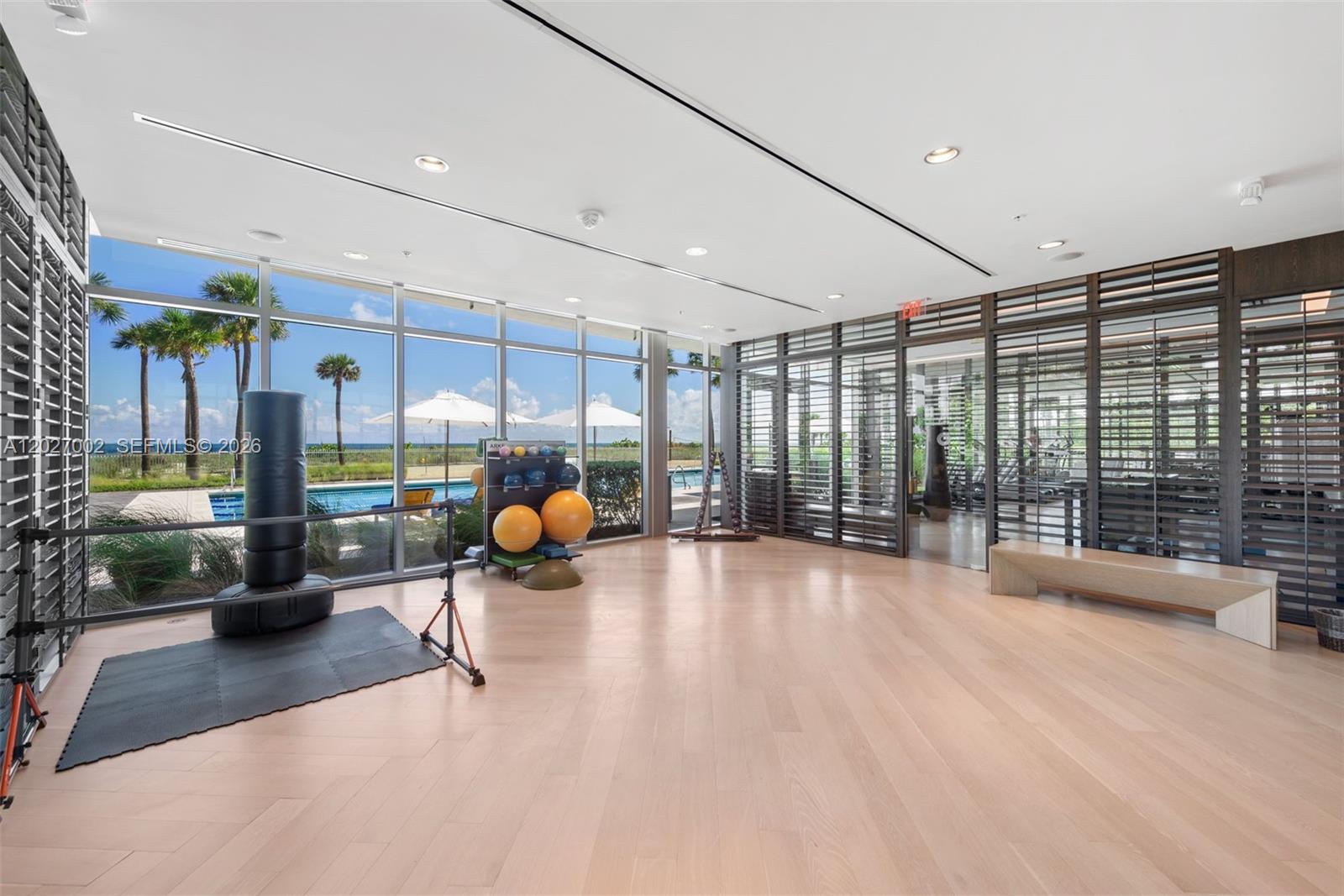 350 Ocean Dr #LPH2N, Key Biscayne FL 33149