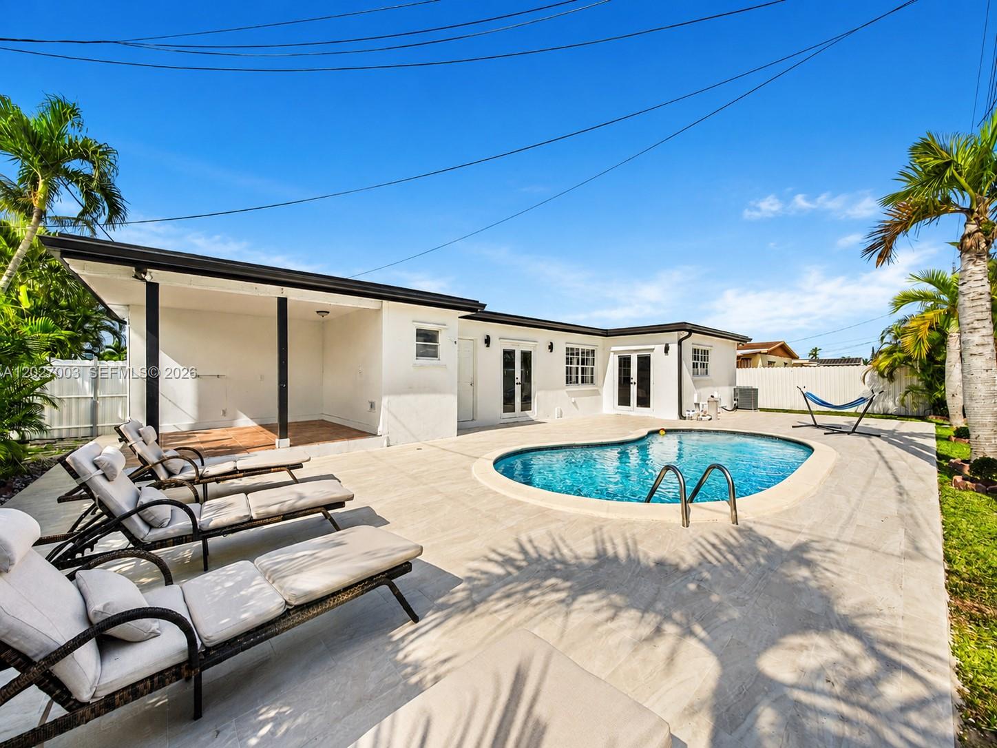 2761 SW 92nd Pl, Miami FL 33165
