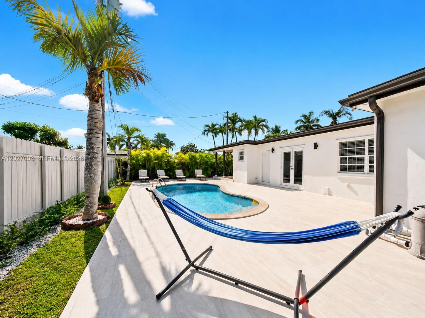 2761 SW 92nd Pl, Miami FL 33165