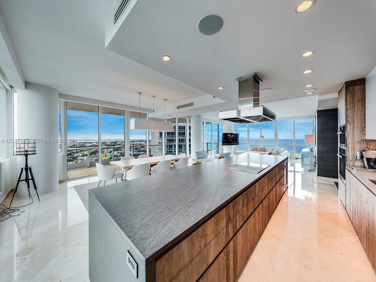 100 S Pointe Dr #3407, Miami Beach FL 33139