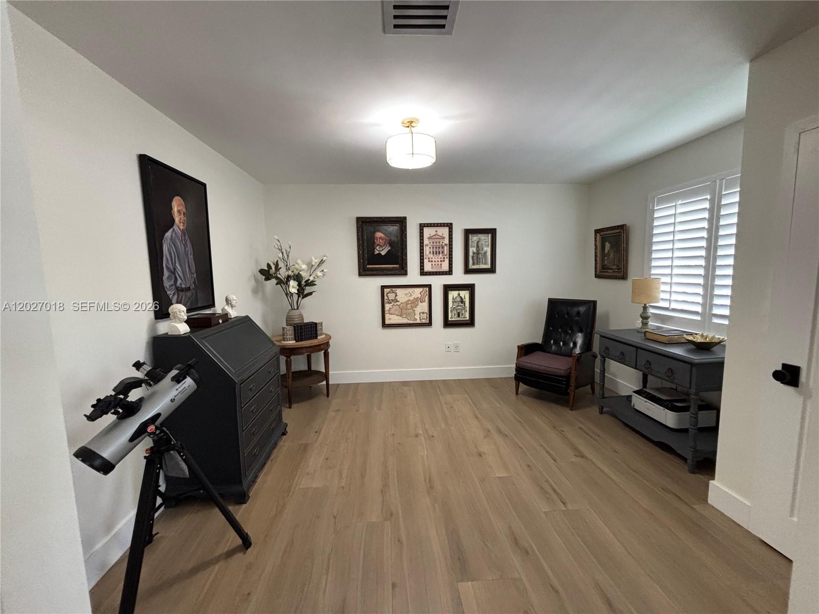 4730 SW 89th Ave, Miami FL 33165