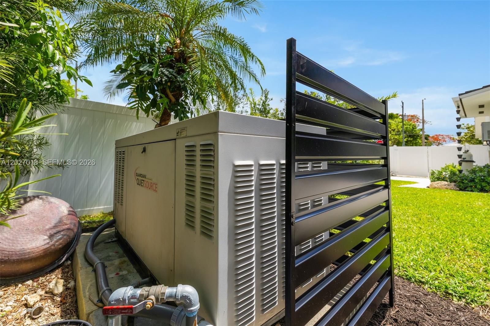 4730 SW 89th Ave, Miami FL 33165
