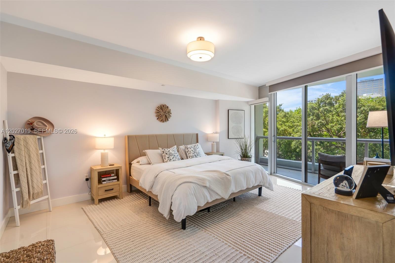 495 Brickell Ave #409, Miami FL 33131