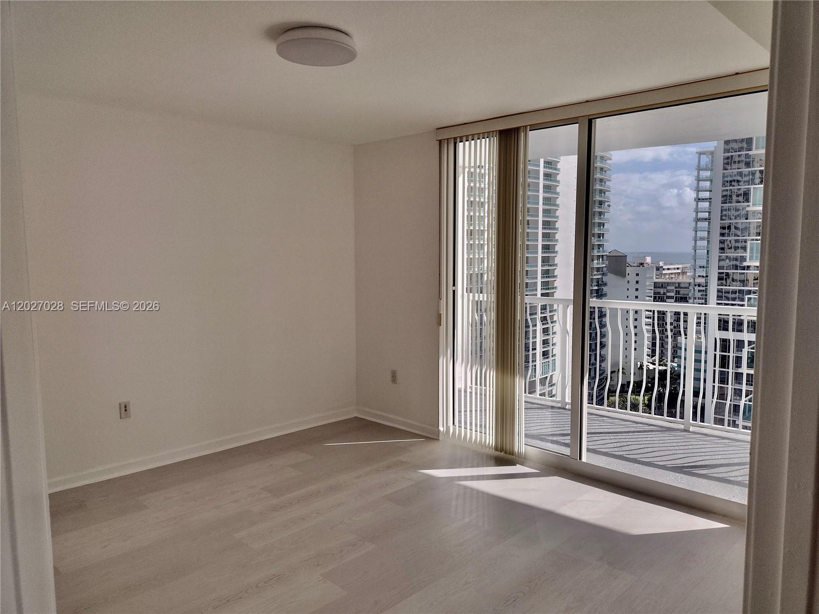 1200 Brickell Bay Dr #2005, Miami FL 33131