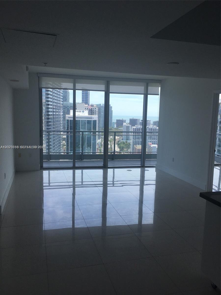 92 SW 3rd St #3404, Miami FL 33130