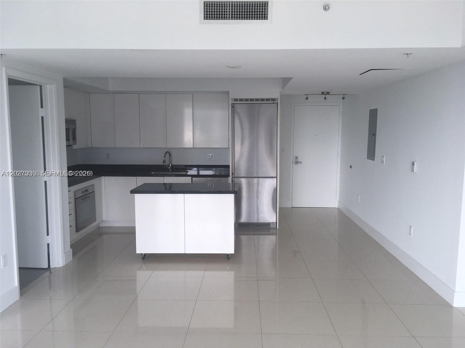 92 SW 3rd St #3404, Miami FL 33130