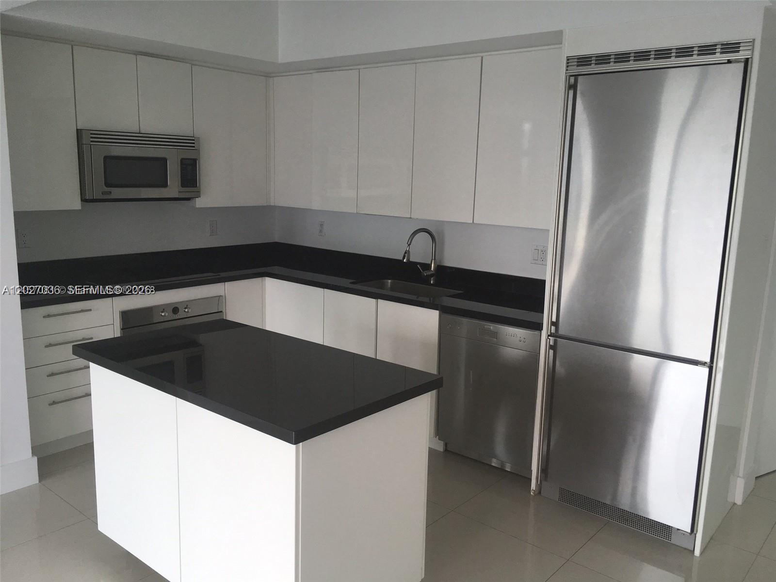 92 SW 3rd St #3404, Miami FL 33130