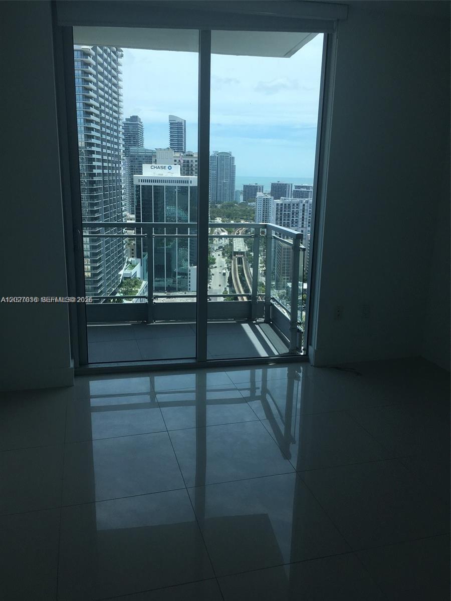 92 SW 3rd St #3404, Miami FL 33130