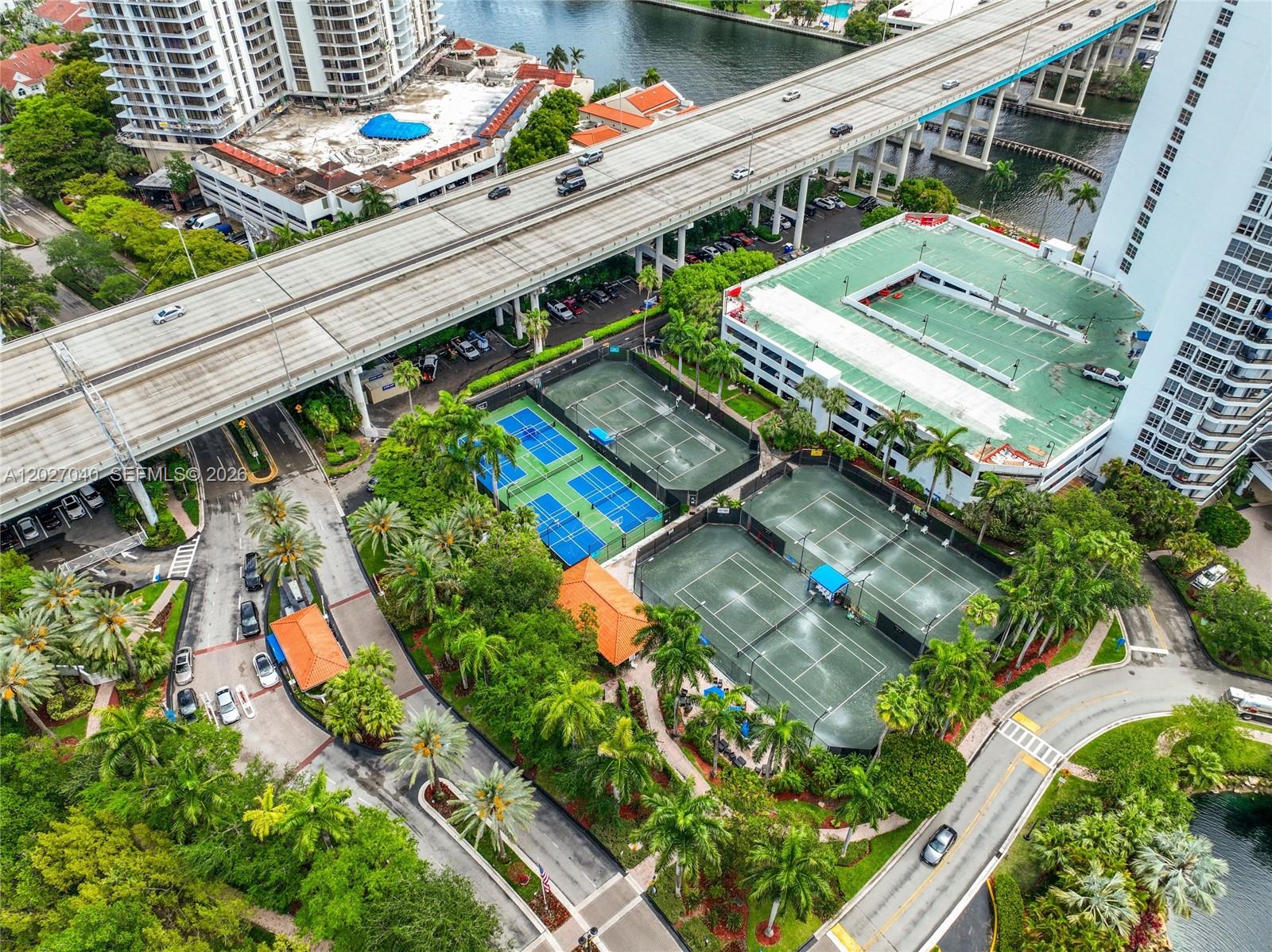 3600 Mystic Pointe Dr #812, Aventura FL 33180