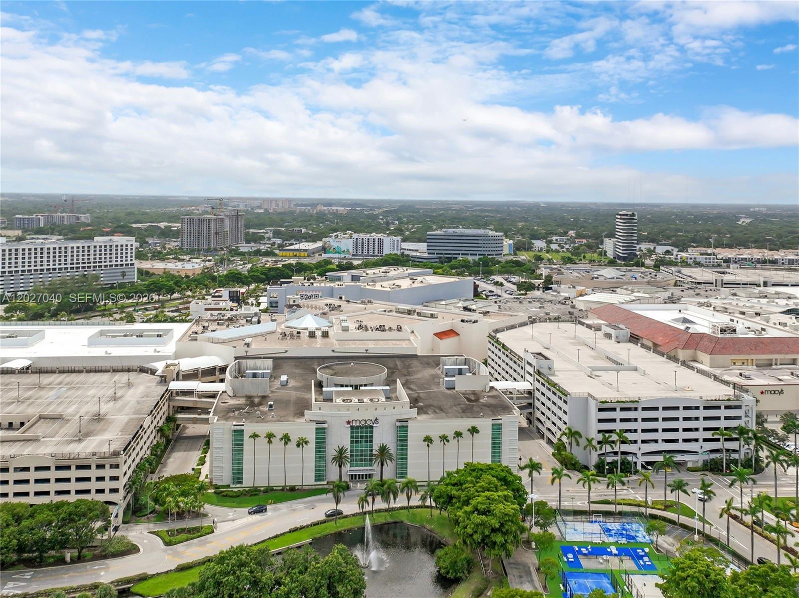 3600 Mystic Pointe Dr #812, Aventura FL 33180