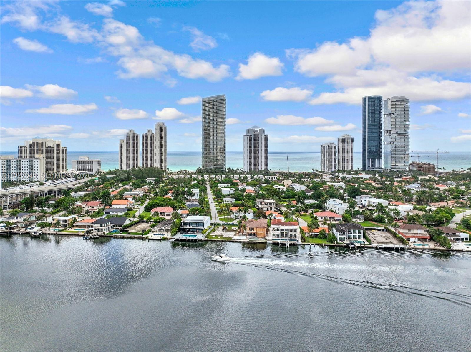 3600 Mystic Pointe Dr #812, Aventura FL 33180