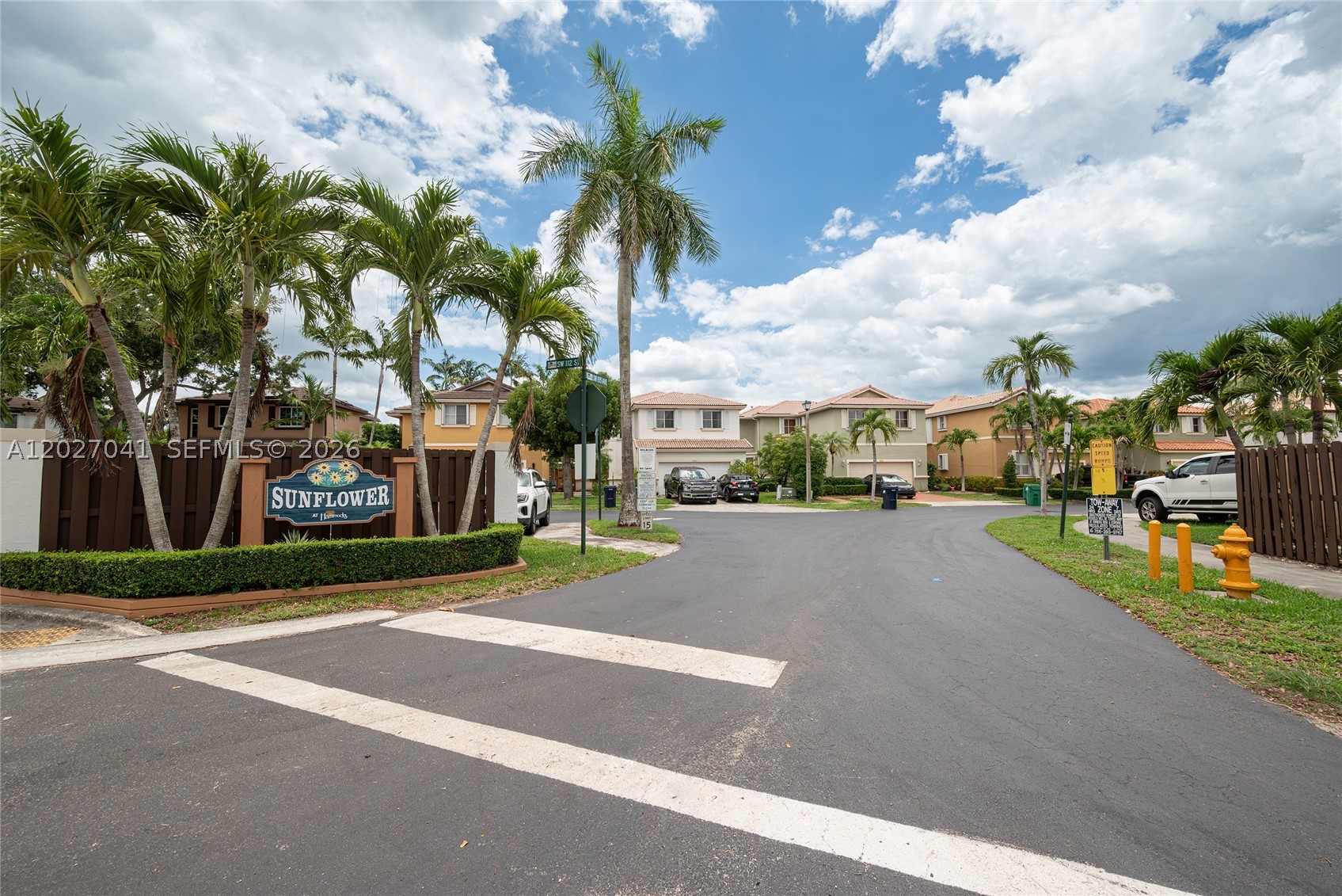 15558 SW 112th Dr, Miami FL 33196