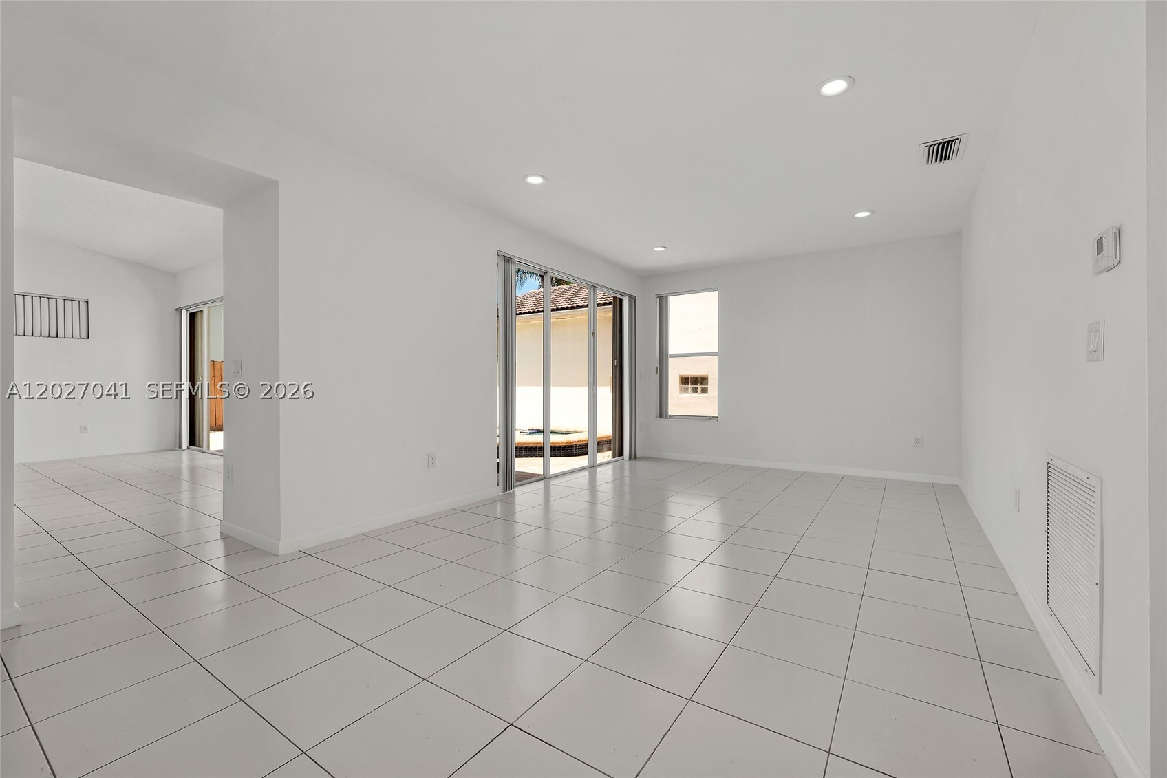 15558 SW 112th Dr, Miami FL 33196