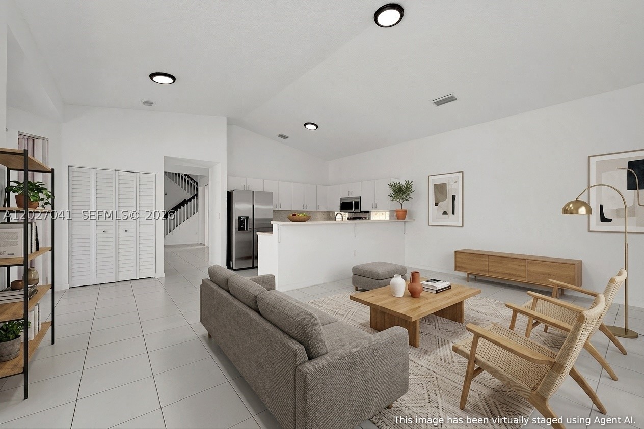 15558 SW 112th Dr, Miami FL 33196