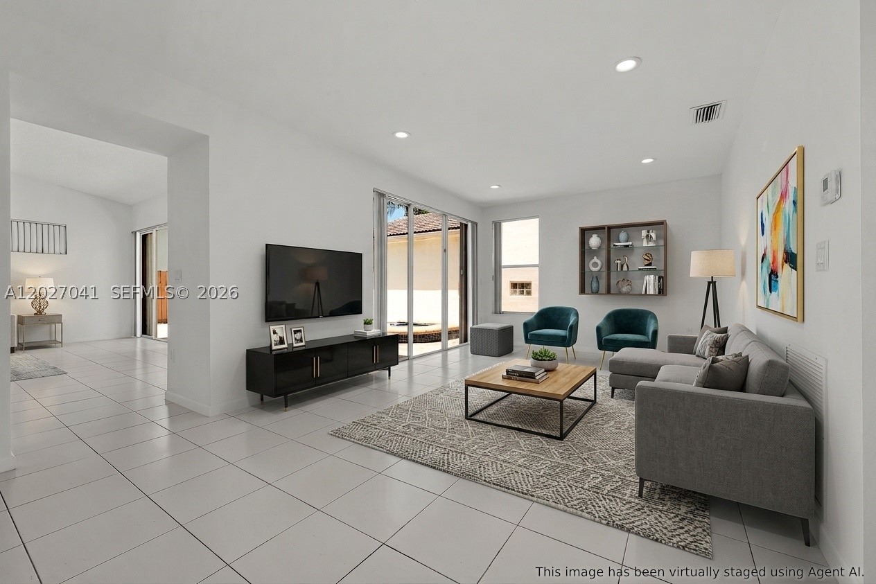 15558 SW 112th Dr, Miami FL 33196
