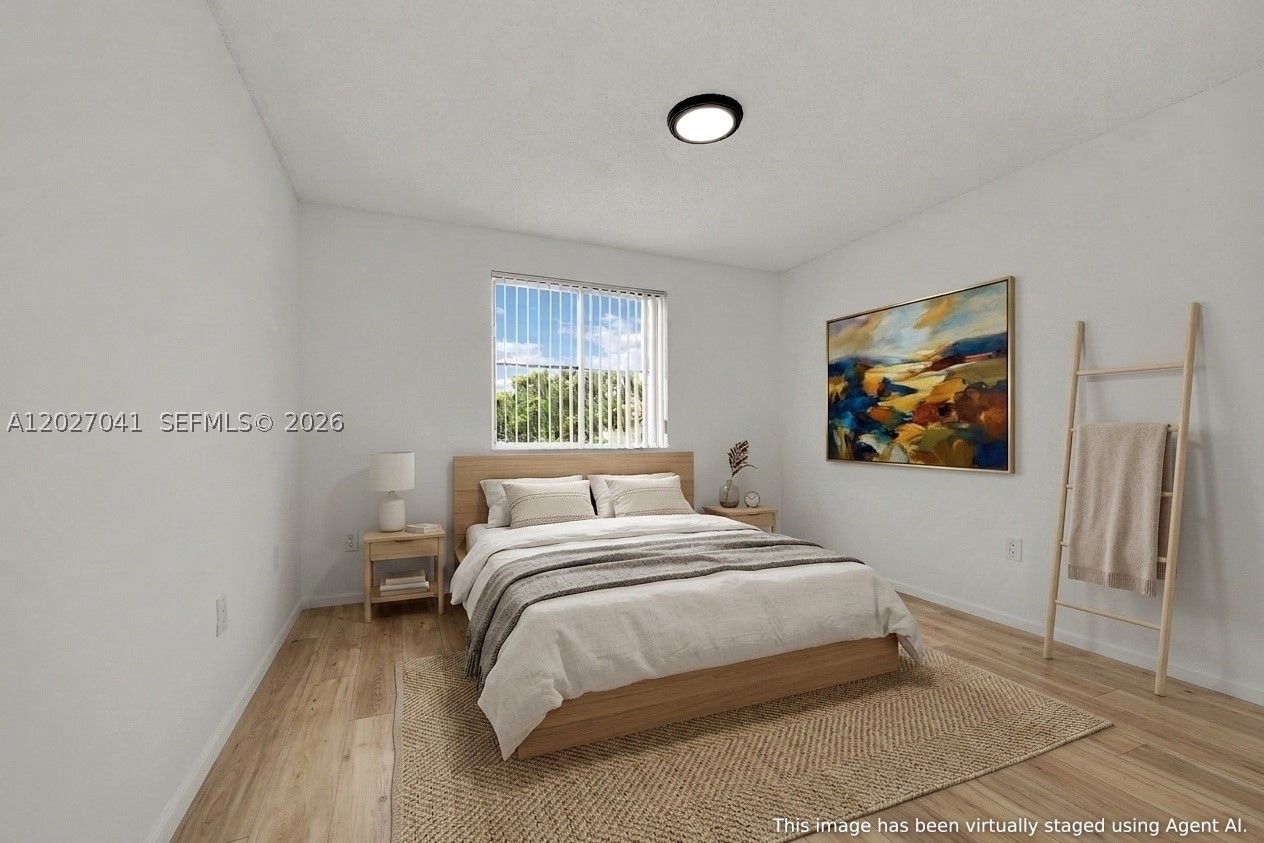 15558 SW 112th Dr, Miami FL 33196