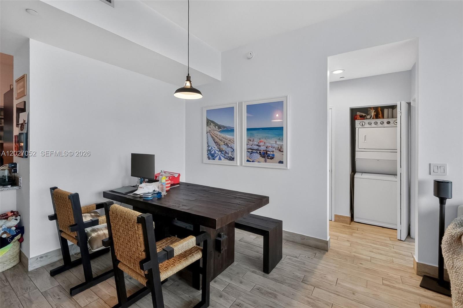 950 Brickell Bay Dr #4504, Miami FL 33131