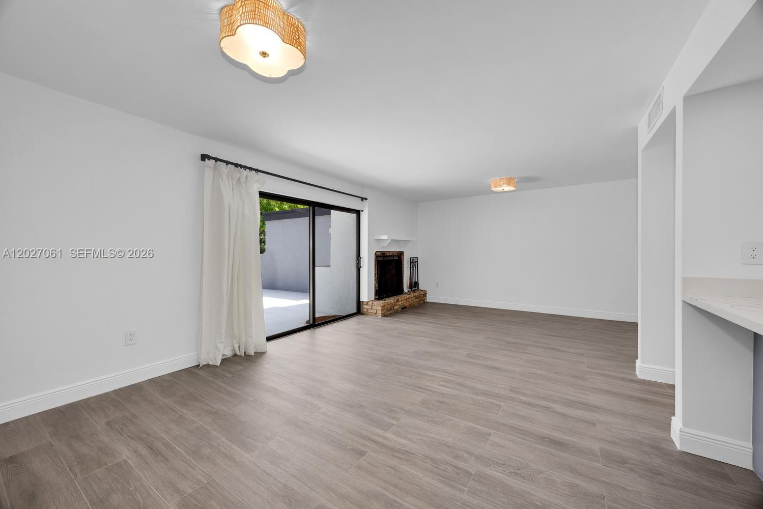 6661 SW 72nd St #35, South Miami FL 33143