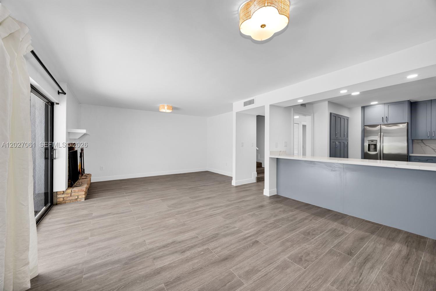 6661 SW 72nd St #35, South Miami FL 33143
