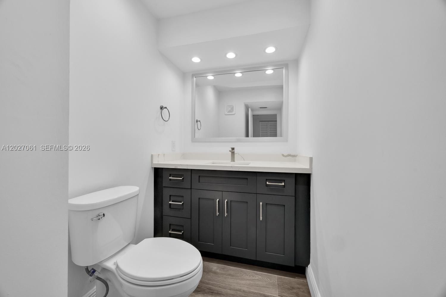 6661 SW 72nd St #35, South Miami FL 33143